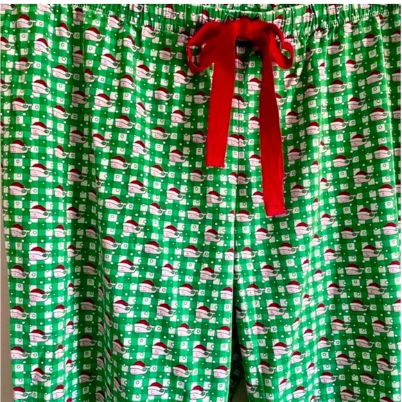 Vineyard Vines Pajama Lounge Pants Size M Holiday Green Red Santa Hat Whale - Picture 2 of 4